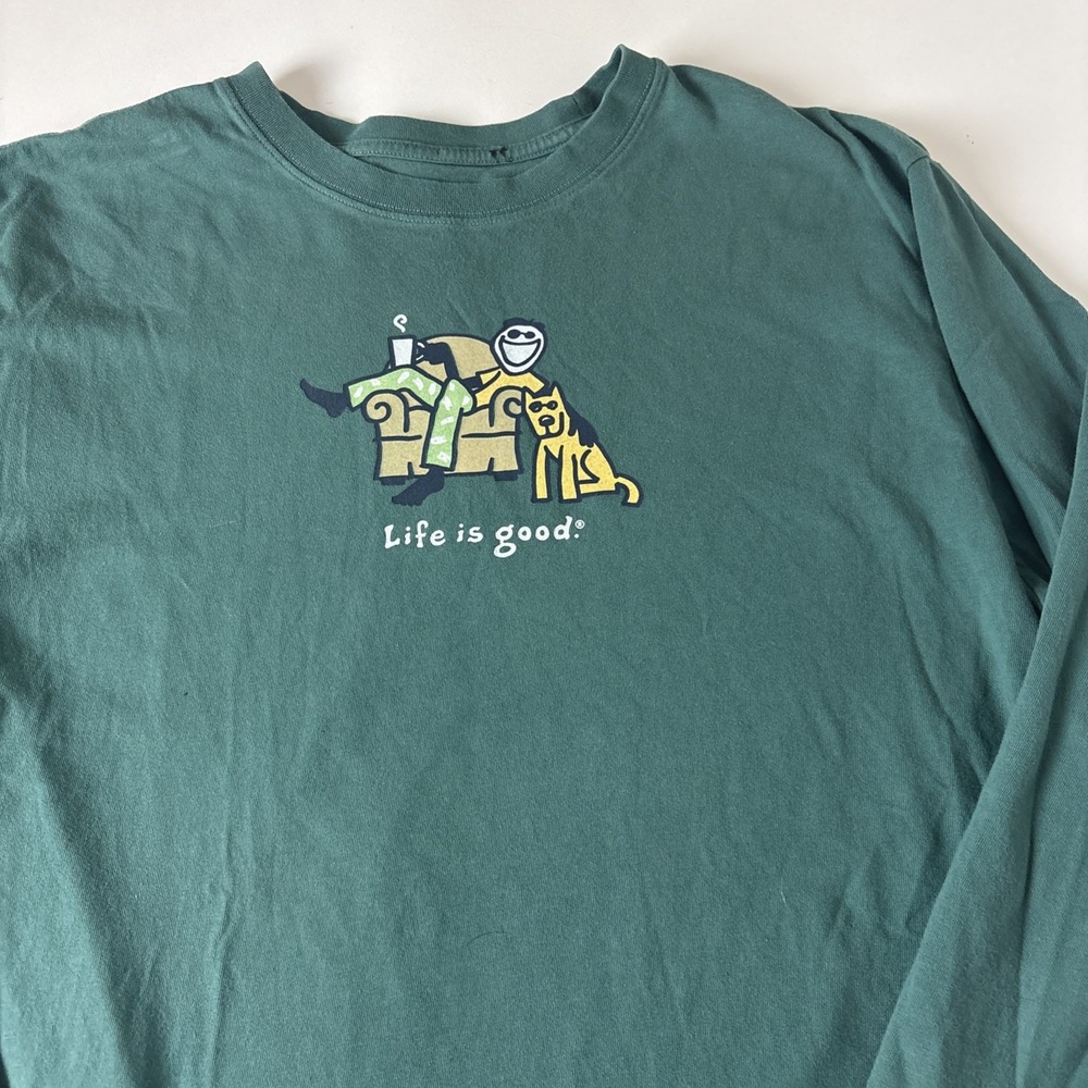 Life Is Good T-Shirt Mens L Green Long Sleeve Dog Jake Chair Fun Graphic Tee